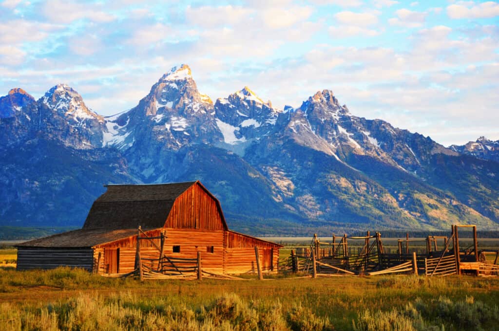 Barn on Mormon Run in Wyoming